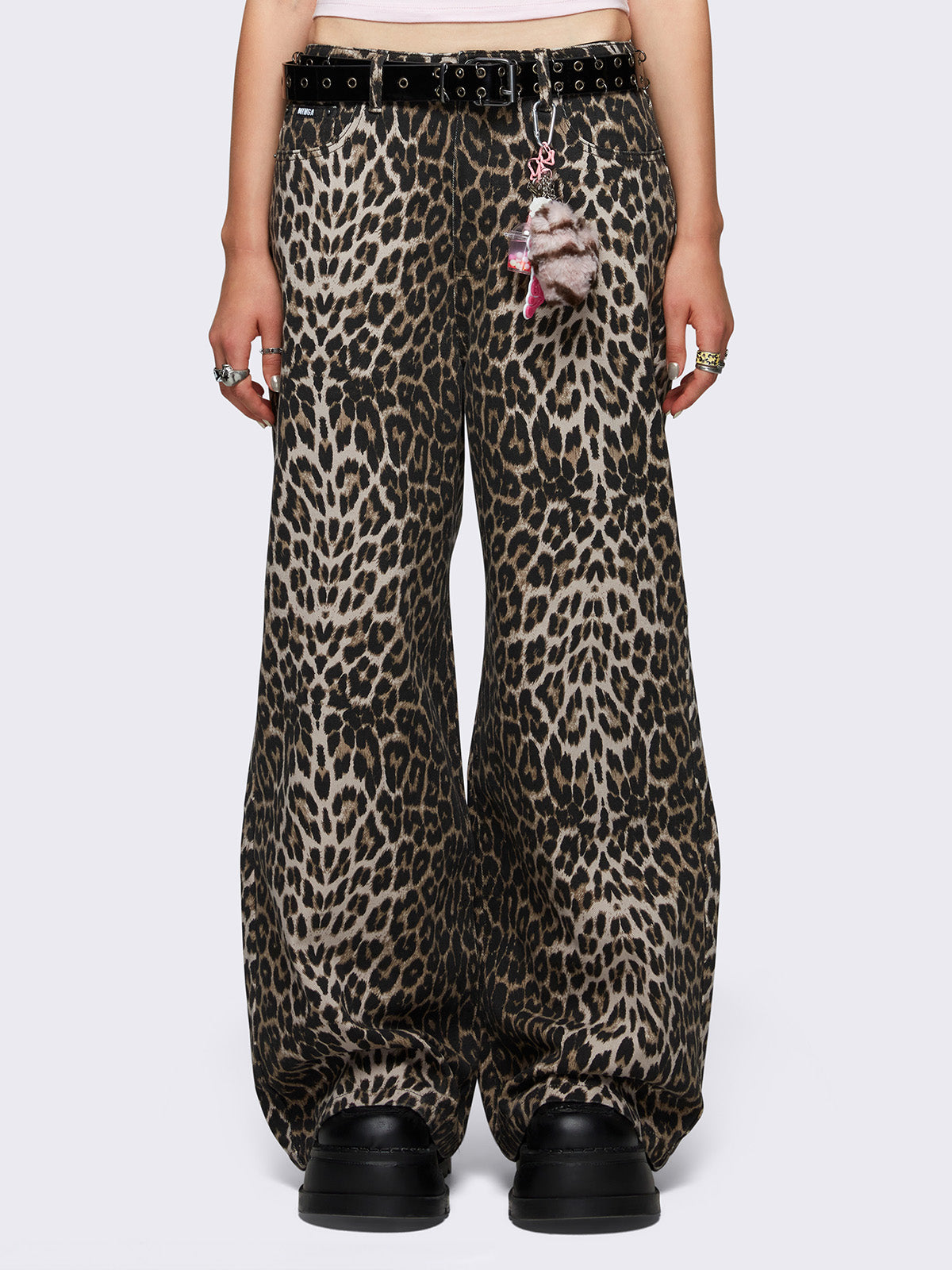 Wide leg baggy jeans in leopard print